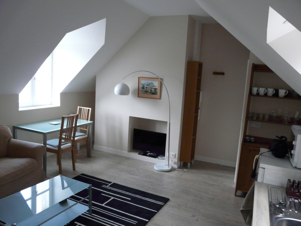 3rueChancellerie-3rd-floor-lounge2